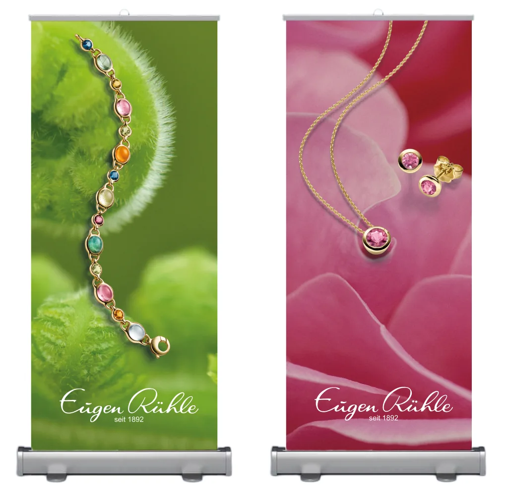 die-eberin-Printdesign-Grafikdesign-Kunden-Roll-UP